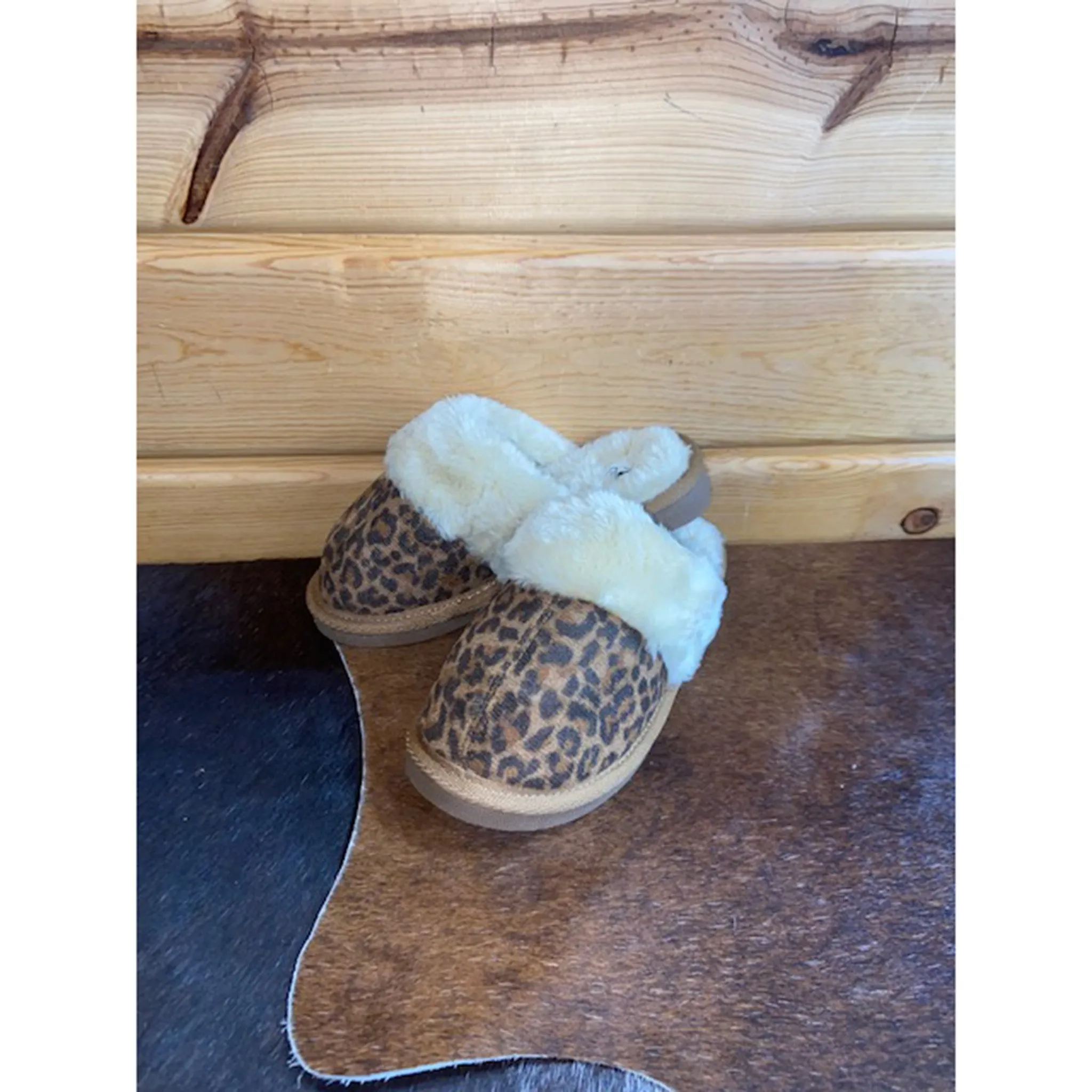Corkys Leopard Snooze Slipper