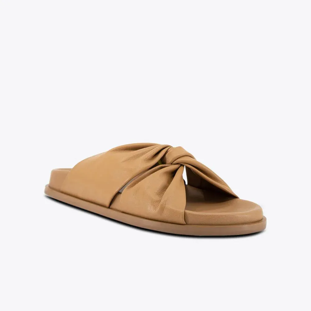 Elise Footbed- Tan