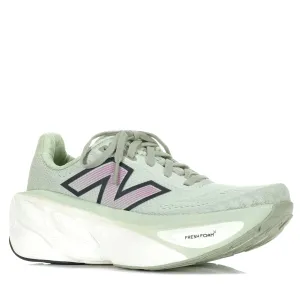 New Balance Fresh Foam X More v5 B Width WMORLM5 Green/Pink